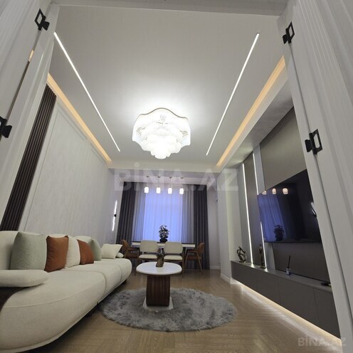 Satılır 4 otaqlı yeni tikili 145 m², 28 May m., photo 1 from 24