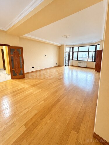 Продаётся 3-комн. новостройка 150 м², м. Сахил, photo 5 from 18