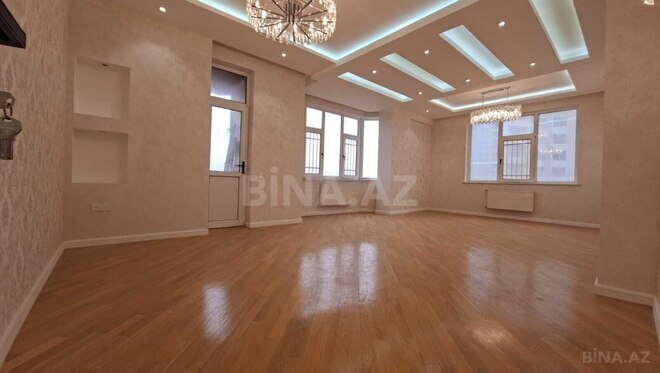 Продаётся 4-комн. новостройка 185 м², м. Элмляр Академиясы, photo 1 from 19