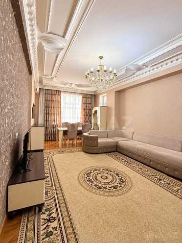 Сдается 4-комн. новостройка 150 м², Ясамальский р., photo 7 from 16