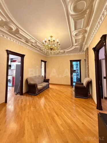 Сдается 4-комн. новостройка 150 м², Ясамальский р., photo 15 from 16