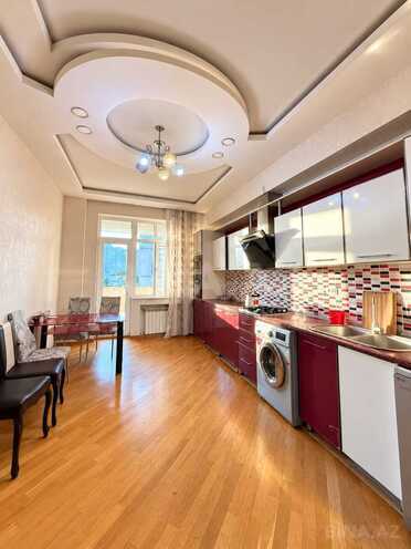 Сдается 4-комн. новостройка 150 м², Ясамальский р., photo 12 from 16
