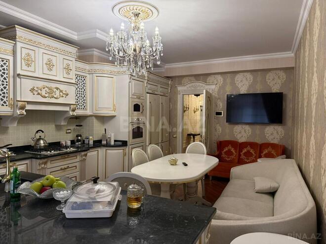 Продаётся 4-комн. новостройка 210 м², Насиминский  р., photo 4 from 16