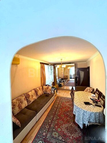 Продаётся 2-комн. вторичка 40 м², м. Гянджлик, photo 1 from 19