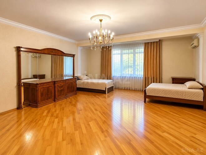 Продается 4-комн. новостройка 210 м², м. Низами, photo 3 from 12
