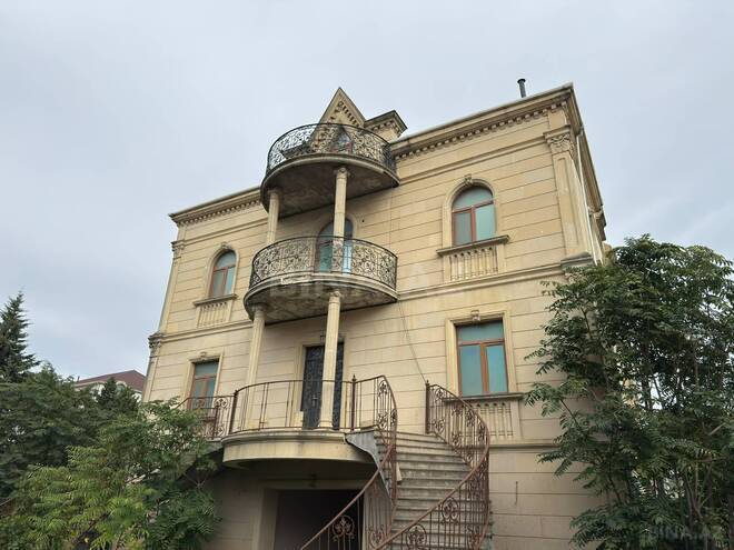 Satılır 9 otaqlı həyət evi/bağ evi 680 m², Badamdar q., photo 10 from 32