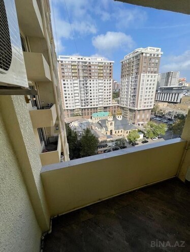 İcarəyə verilir 2 otaqlı yeni tikili 90 m², 28 May m., photo 13 from 15