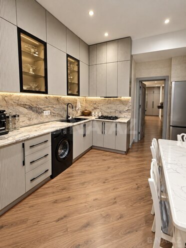 İcarəyə verilir 3 otaqlı yeni tikili 117 m², 28 May m., photo 8 from 29