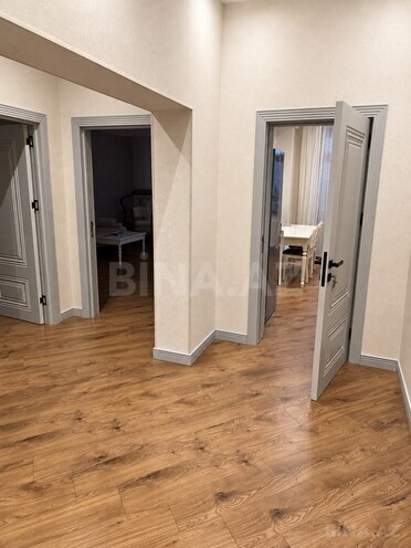İcarəyə verilir 3 otaqlı yeni tikili 117 m², 28 May m., photo 25 from 29