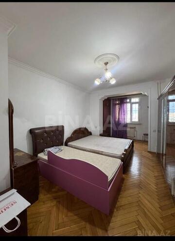Satılır 3 otaqlı köhnə tikili 100 m², Yasamal r., photo 7 from 16
