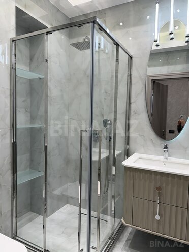 Сдаётся 3-комн. новостройка 120 м², м. Низами, photo 11 from 14
