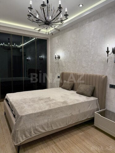 Сдаётся 3-комн. новостройка 120 м², м. Низами, photo 3 from 14