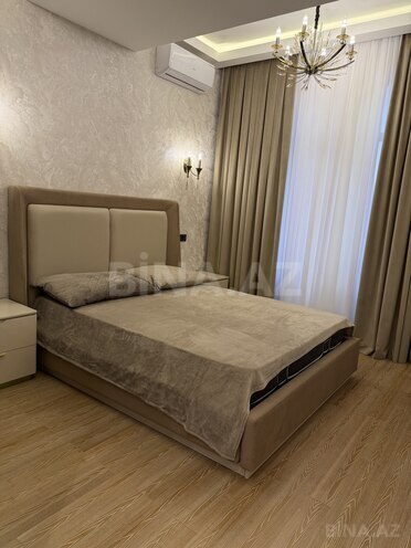 Сдаётся 3-комн. новостройка 120 м², м. Низами, photo 4 from 14