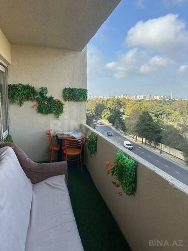 Satılır 2 otaqlı köhnə tikili 50 m², Gənclik m., photo 1 from 14