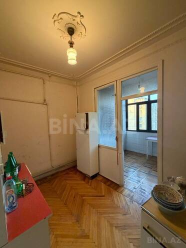 Satılır 2 otaqlı köhnə tikili 65 m², Əhmədli m., photo 12 from 17
