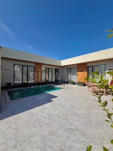 Satılır 4 otaqlı həyət evi/bağ evi 130 m², Şüvəlan q., photo 1 from 14