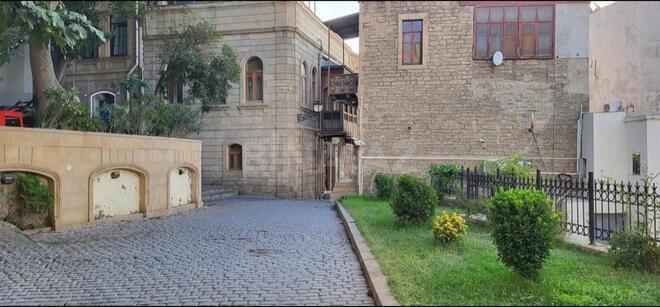 Satılır 3 otaqlı köhnə tikili 76 m², İçəri Şəhər m., photo 11 from 15