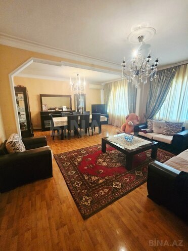 Продаётся 5-комн. вторичка 130 м², м. Азадлыг проспекти, photo 1 from 12