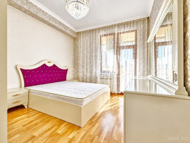 Сдается 3-комн. новостройка 115 м², м. Кара Караев, photo 12 from 21