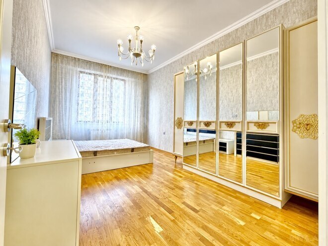 Сдается 3-комн. новостройка 115 м², м. Кара Караев, photo 9 from 21