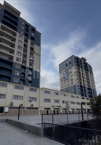 Продаётся 2-комн. новостройка 58 м², м. Иншаатчылар, photo 1 from 14