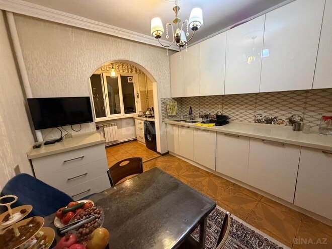 Продается 5-комн. вторичка 120 м², м. Азадлыг проспекти, photo 12 from 17