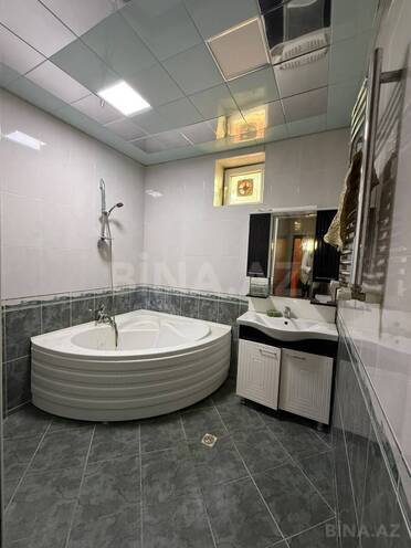 Satılır 7 otaqlı həyət evi/bağ evi 350 m², Novxanı q., photo 12 from 17