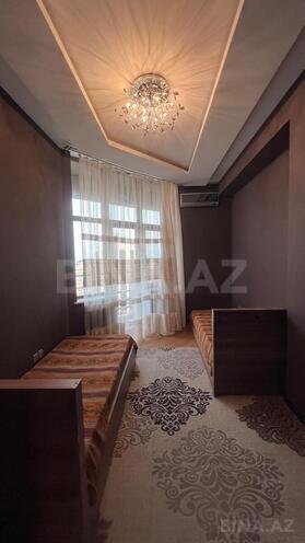 Сдается 5-комн. новостройка 240 м², м. Элмляр Академиясы, photo 19 from 32
