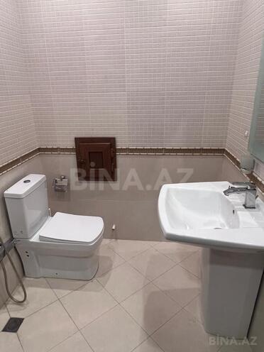 Сдается 5-комн. новостройка 240 м², м. Элмляр Академиясы, photo 28 from 32