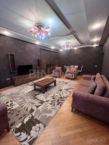 Сдается 5-комн. новостройка 240 м², м. Элмляр Академиясы, photo 4 from 32