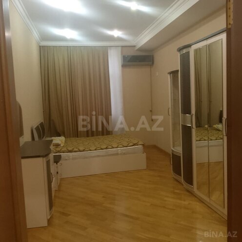 Сдаётся 3-комн. новостройка 119 м², Хатаинский р., photo 1 from 10