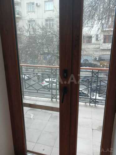 Satılır  obyekt 395 m², 28 May m., photo 7 from 14