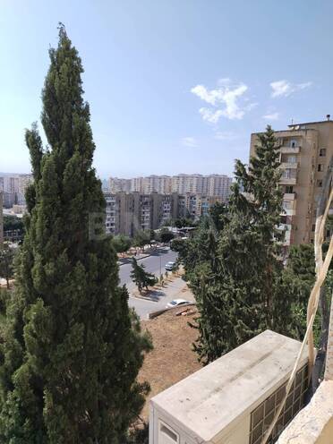 Продается 4-комн. вторичка 100 м², м. Ази Асланов, photo 15 from 17