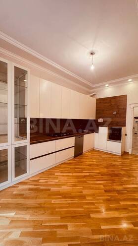 Продается 3-комн. новостройка 151 м², м. 8 ноября, photo 7 from 21