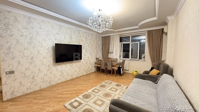 Продаётся 2-комн. новостройка 86 м², м. Шах Исмаил Хатаи, photo 1 from 9