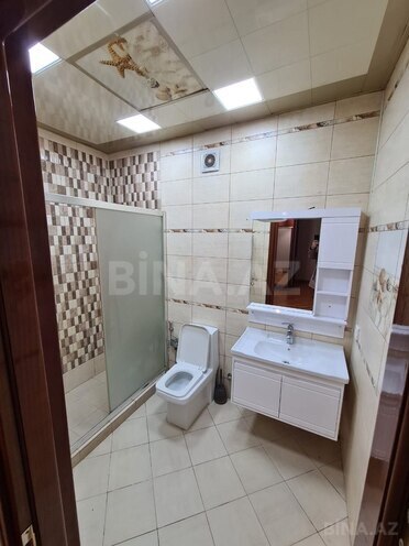 İcarəyə verilir 3 otaqlı köhnə tikili 850 m², İnşaatçılar m., photo 9 from 12