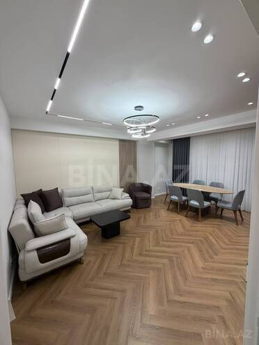 Сдаётся 2-комн. новостройка 85 м², м. Нефтчиляр, photo 1 from 18