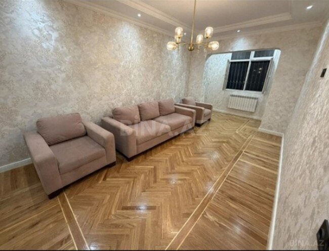 İcarəyə verilir 3 otaqlı köhnə tikili 850 m², İnşaatçılar m., photo 11 from 12