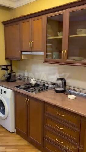 İcarəyə verilir 2 otaqlı köhnə tikili 50 m², Elmlər Akademiyası m., photo 8 from 11