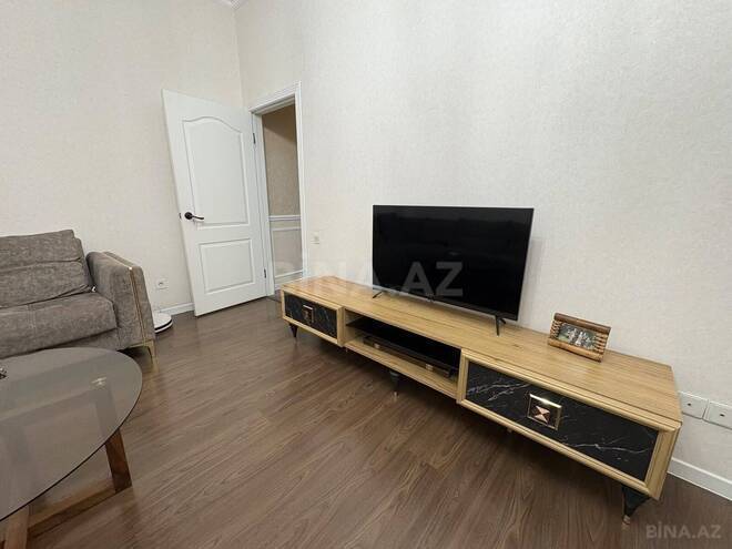 Сдается 2-комн. новостройка 65 м², Ясамальский р., photo 1 from 16