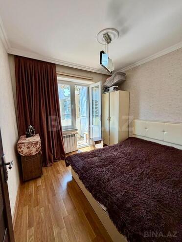 Satılır 5 otaqlı köhnə tikili 120 m², Bakıxanov q., photo 13 from 28
