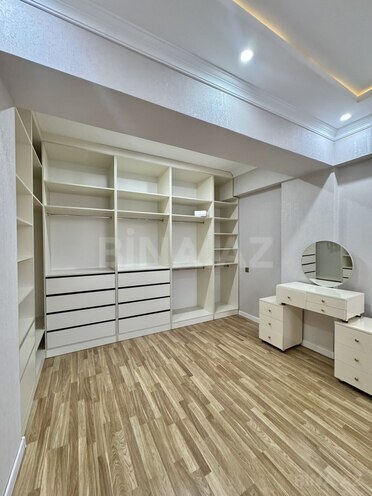 Сдаётся 2-комн. новостройка 110 м², м. 8 ноября, photo 5 from 14