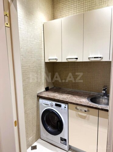 Satılır 4 otaqlı yeni tikili 172 m², Sahil m., photo 21 from 27