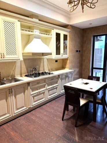 Satılır 4 otaqlı yeni tikili 172 m², Sahil m., photo 13 from 27