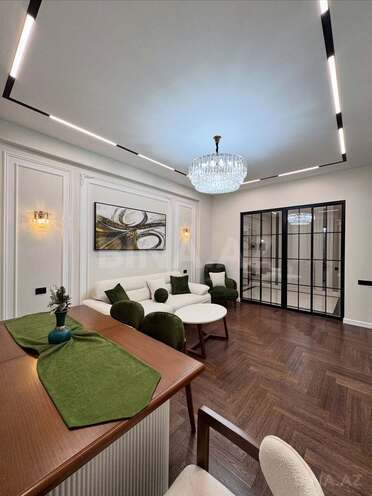 Сдаётся 2-комн. новостройка 90 м², м. Элмляр Академиясы, photo 1 from 16