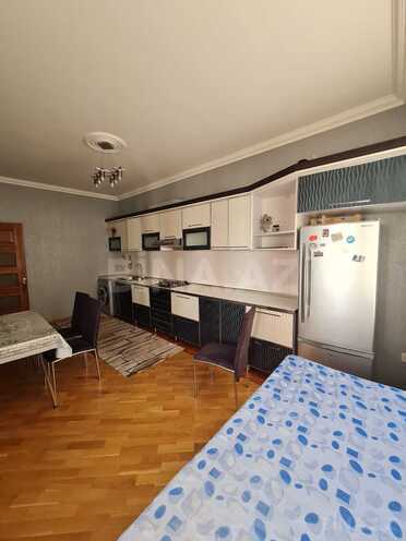 Сдаётся 3-комн. новостройка 110 м², м. Ази Асланов, photo 10 from 14