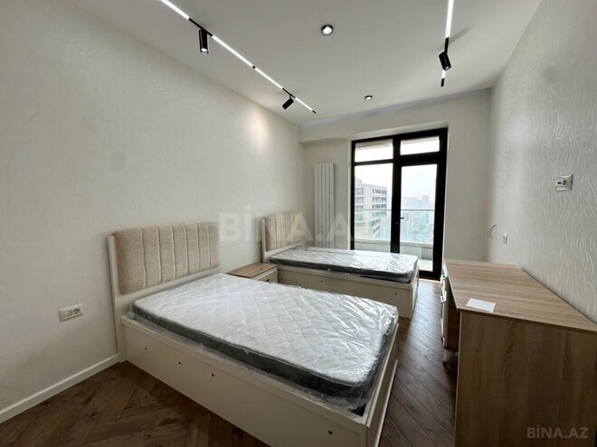 Сдаётся 3-комн. новостройка 150 м², м. 8 ноября, photo 10 from 25