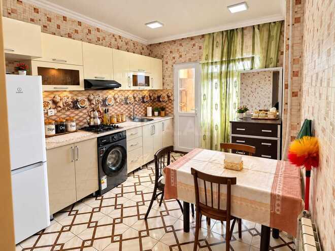 Сдается 2-комн. вторичка 60 м², м. Кара Караев, photo 6 from 10