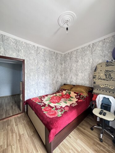 Satılır 3 otaqlı köhnə tikili 54 m², Hövsan q., photo 13 from 19