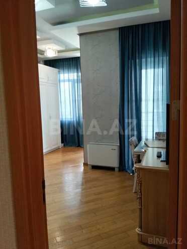 Сдаётся 4-комн. новостройка 154 м², м. 8 ноября, photo 12 from 31